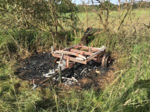 Ansitzeinrichtungen in Bergen-Enkheim niedergebrannt