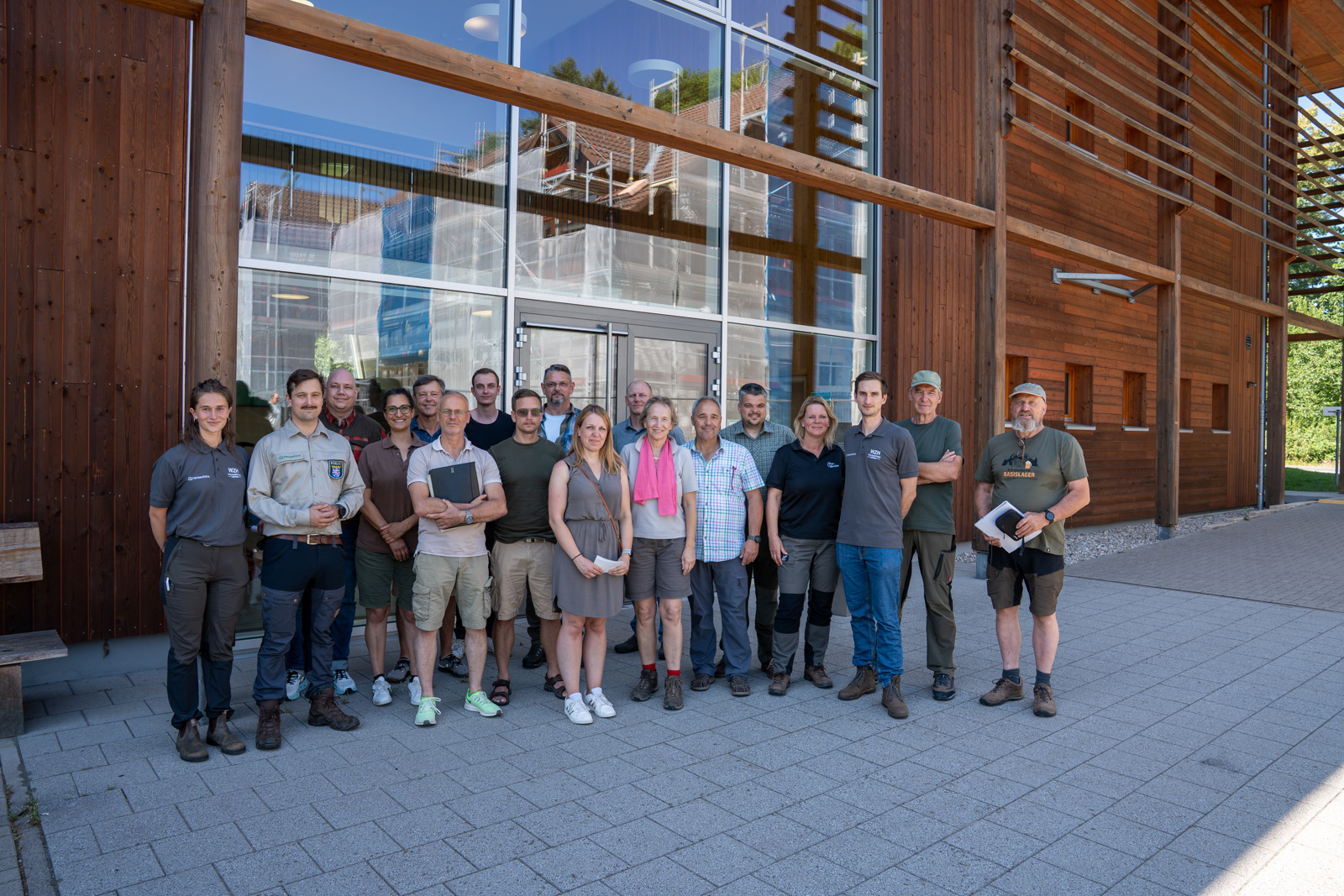 Neue ehrenamtliche Wolfsberaterinnen und Wolfsberater